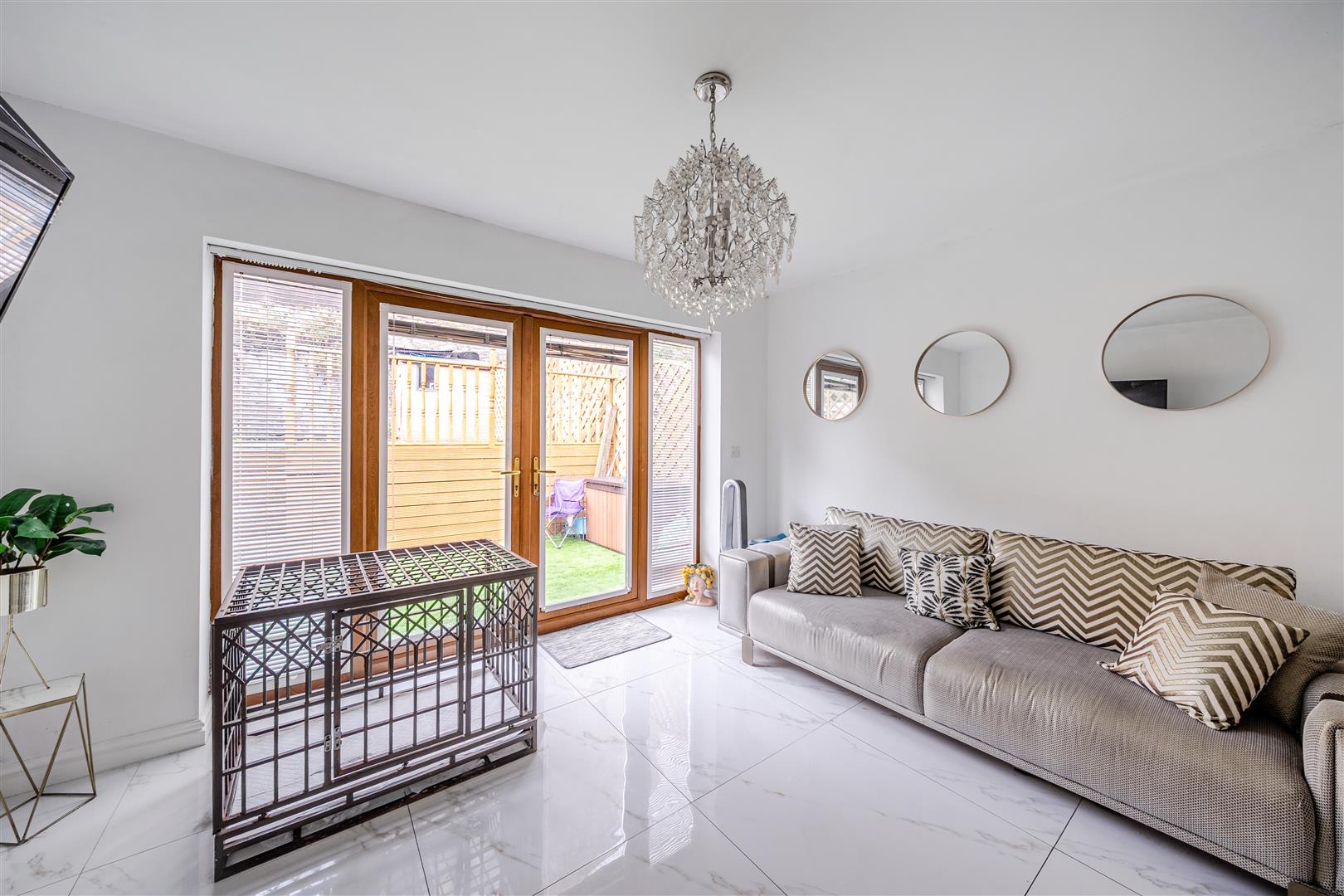 Hill Street, Mount Pleasant, Swansea, SA1 6XU